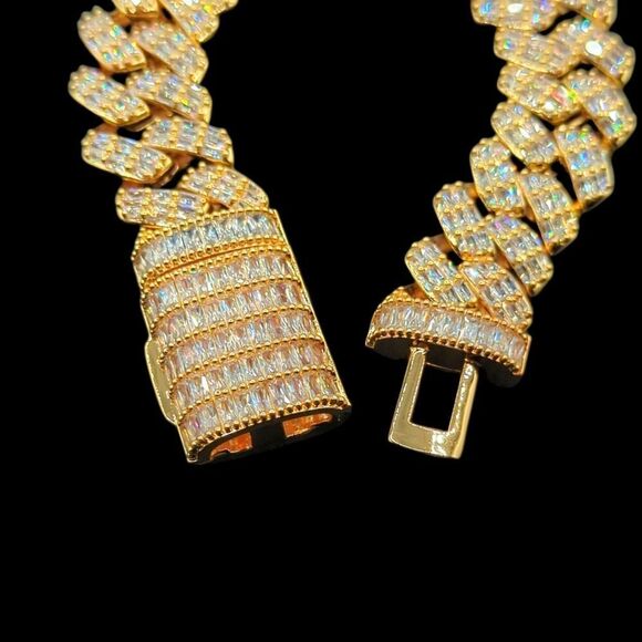 8inch x 20mm 14K Gold Finish Miami Cuban Baguette CZ Bracelet. - Picture 6 of 13